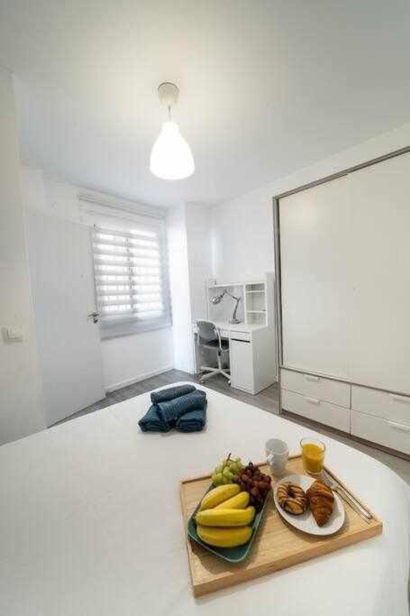 1 Room Atico Pedregalejo Málaga Eksteriør bilde