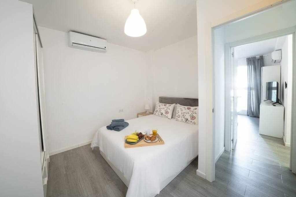 1 Room Atico Pedregalejo Málaga Eksteriør bilde