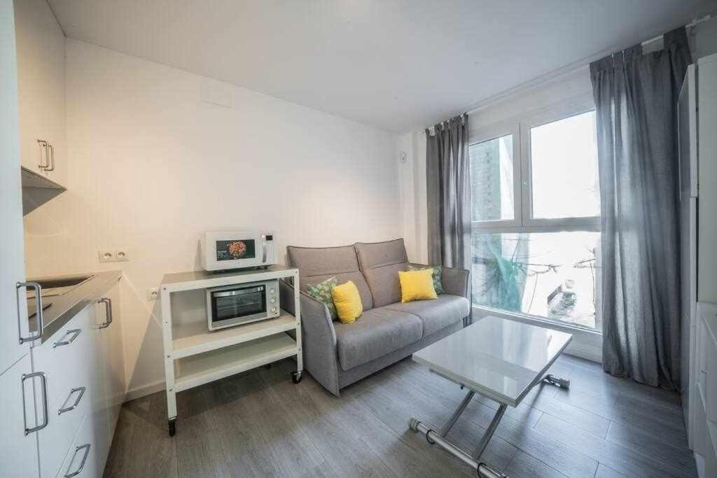 1 Room Atico Pedregalejo Málaga Eksteriør bilde