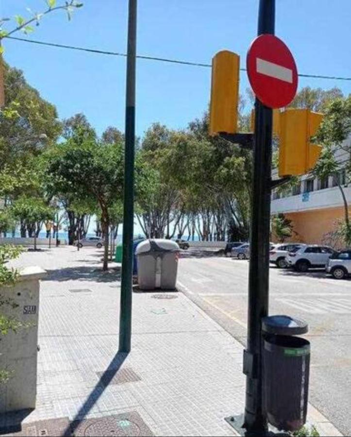 1 Room Atico Pedregalejo Málaga Eksteriør bilde
